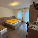 Rifugio Capanna Bill 로카 피에토레