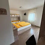 Rifugio Capanna Bill 게스트하우스 로카 피에토레
