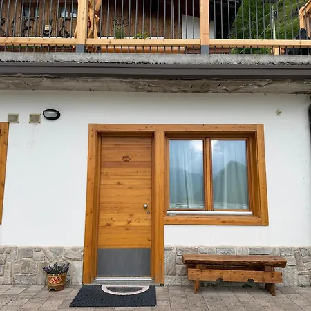 Rifugio Capanna Bill 게스트하우스 로카 피에토레